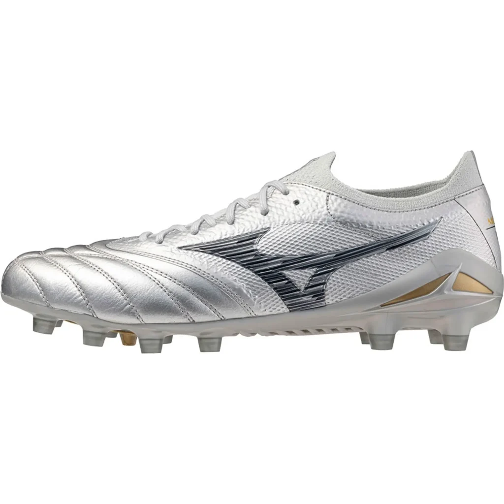 Mizuno Morelia Neo IV β Japan Galaxy Silver – silver football shoes product photo - Delivery: UAE, KSA, Qatar, Kuwait, Bahrain, Oman
